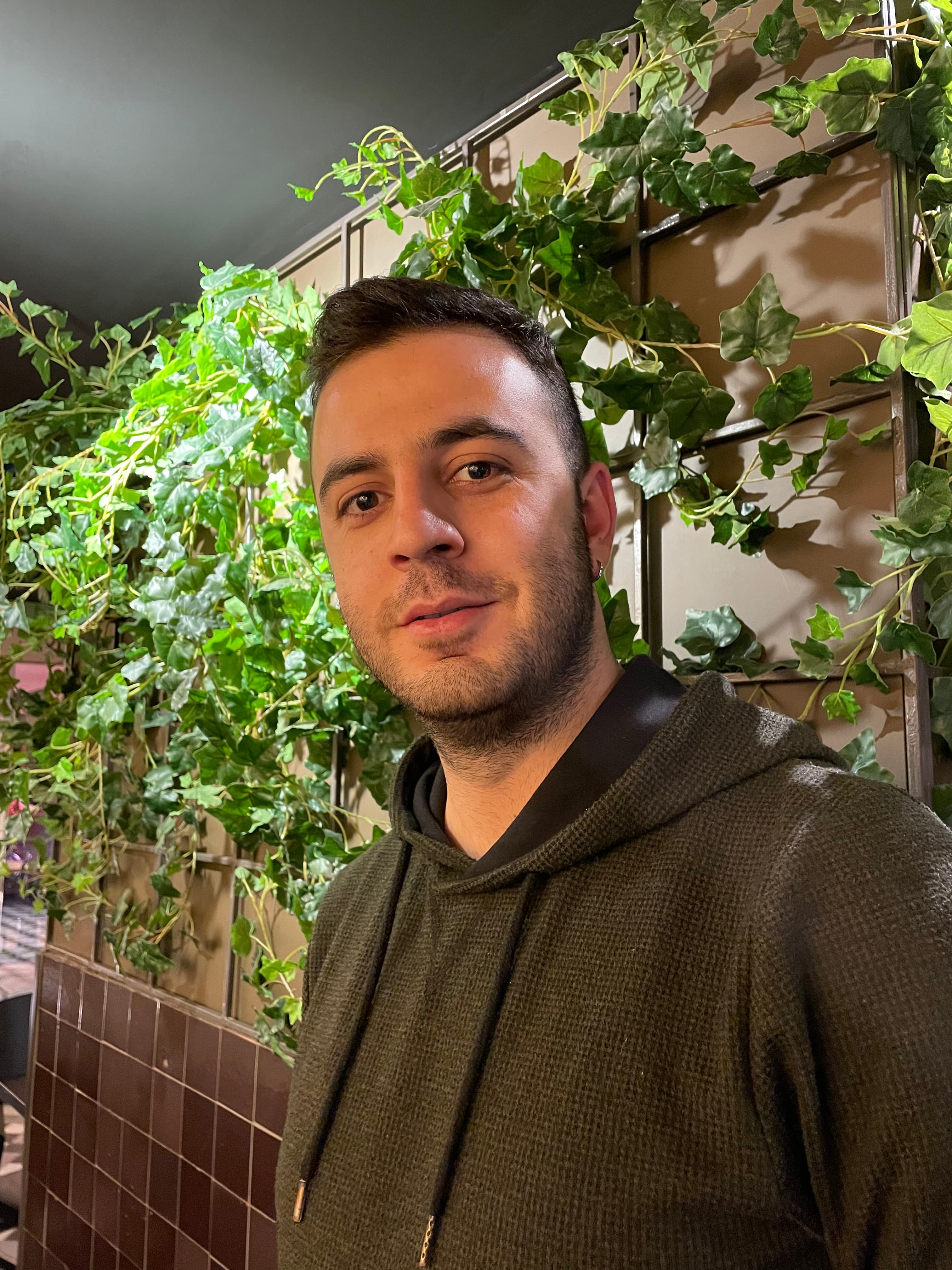 Burak Kaynar: Modern Yazılım Mimari ve Dijital Dönüşüm Uzmanı